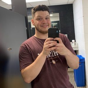 Meet your Posher, Christian